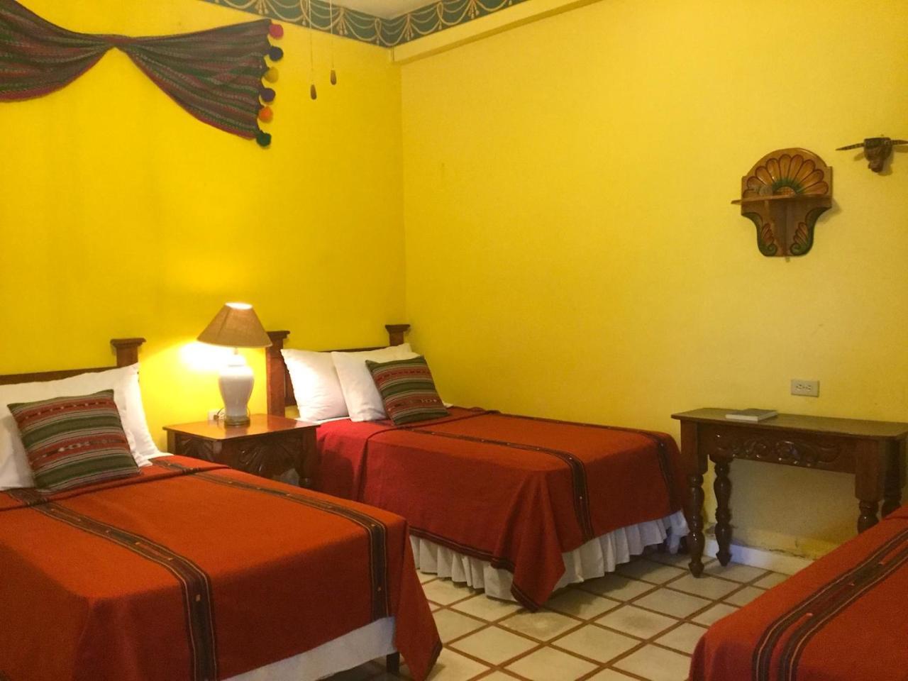 Hotel El Delfin Lívingston Εξωτερικό φωτογραφία